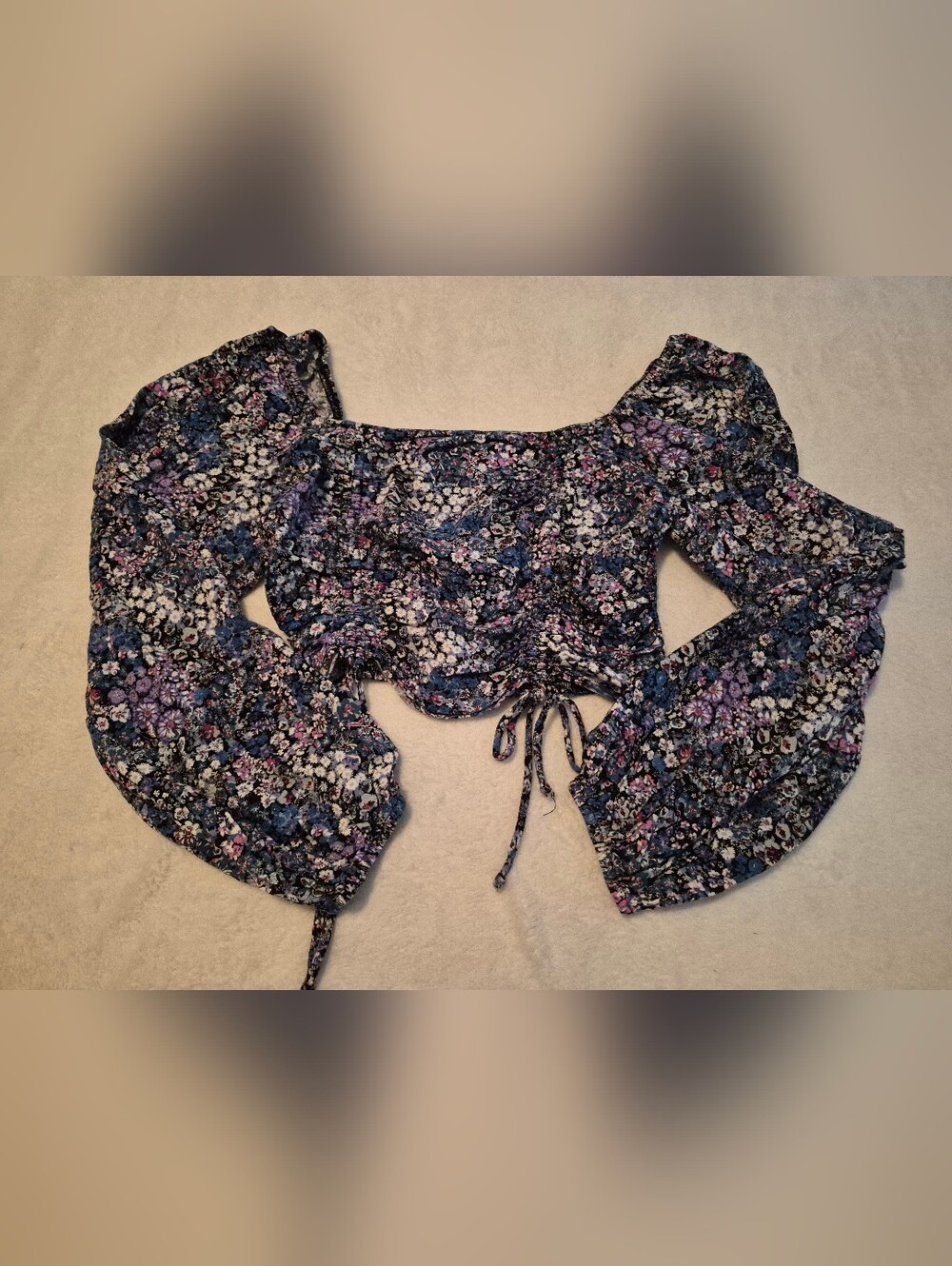 wild fable Navy Multi Floral Puff-Sleeve Ruched Crop Top